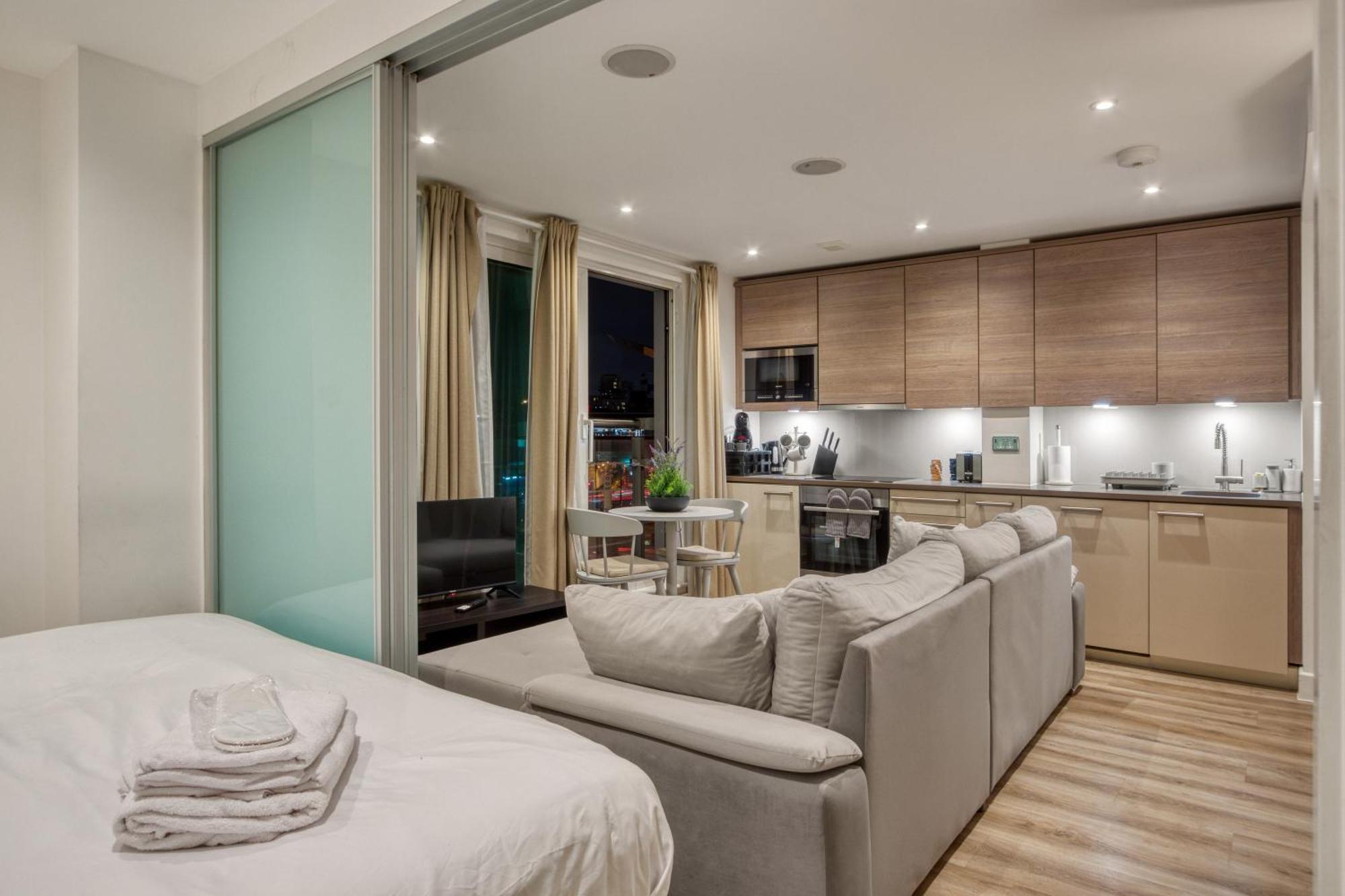 Apartment Stunning 1 Bed With Ac Next To Vauxhall Station